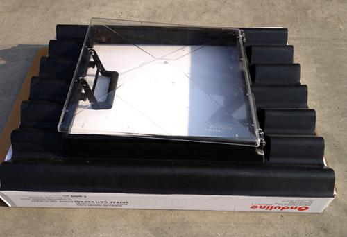 天窓スカイライト